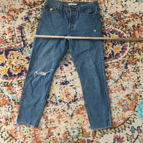Levi's Wedgie Button Fly Distressed Jeans Size 29 - Picture 9 of 10